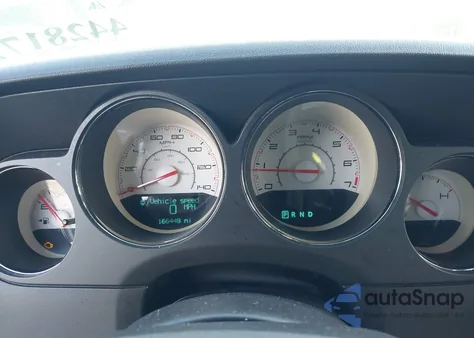 2013 Dodge Challenger Sxt z USA, uszkodzony, nr VIN 2C3CDYAG2DH724175